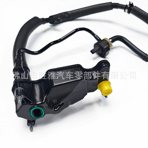 Aplicable al colector de admisión del motor Mercedes-Benz con separador de aceite y agua A2740905600 2740905600 - Product Image 4