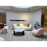 Meilleure vente Canapé lounge Cloud Cream en fausse fourrure d'agneau, canapé long en arc, luxe léger, salon, villa, combinaison de canapés de loisirs