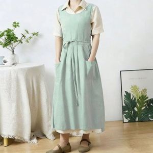 Tablier en coton transfrontalier, style européen et américain, version coréenne, grande taille, style japonais, avec bretelles et fentes gauche et droite, robe tendance - Product Image 4