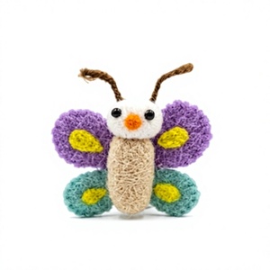 Adorno de Mariposa de Lana Premium Hecho a Mano, Ecológico, Alas Moradas, Verde Azulado y Amarillas, Estilo de Dibujos Animados, Pequeño Adorno Colgante de Pared para Navidad - Product Image 3