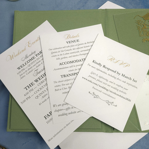 Invitations de mariage personnalisées en velours vert forêt pour impression - Cartes de félicitations haut de gamme pour mariages - Product Image 3