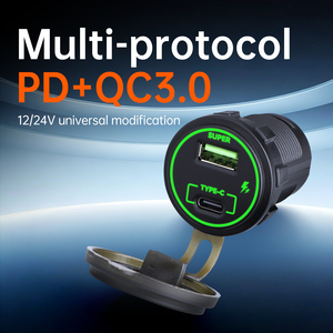 Chargeur <span class=keywords><strong>de</strong></span> <span class=keywords><strong>voiture</strong></span> USB+Type-C à charge rapide Youliang OEM 12-24V PD+QC3.0 Chargeur <span class=keywords><strong>de</strong></span> <span class=keywords><strong>voiture</strong></span> USB rond - Product Image 2