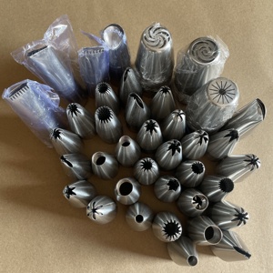 Gran oferta, juego de boquillas de pétalos, crema de acero inoxidable, postre, hornear, herramientas de decoración DIY, boquilla de hierba, puntas de tubería de glaseado - Product Image 5