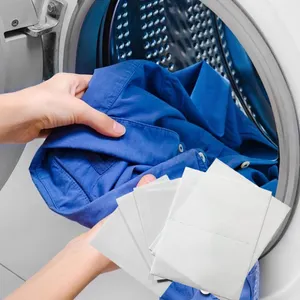 La décontamination des feuilles de linge de nettoyage fort écologique se dissout facilement en profondeur feuille de détergent à lessive