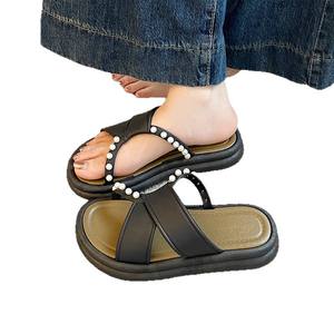 รองเท้าชายหาดพื้นนุ่มอเนกประสงค์ทันสมัยสำหรับใส่กับเสื้อผ้าชั้นนอก จับคู่กับรองเท้าแตะแบบสบายๆสำหรับผู้หญิง - Product Image 1