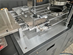 Machine semi-automatique CTS360 pour la fabrication de doublures en papier sulfurisé jetables pour friteuses à air chaud et fours hollandais coréens - Product Image 4