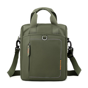Nouveau Sac Messager Décontracté pour Homme avec Logo Personnalisé, Grande Capacité en Nylon, Sac Bandoulière Croisé pour Voyage et Activités de Plein Air - Product Image 4