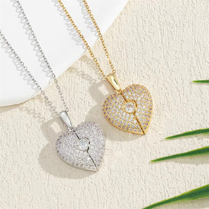 Costume <span class=keywords><strong>Femme</strong></span> Ailes <span class=keywords><strong>d</strong></span>'<span class=keywords><strong>Ange</strong></span> Ouvertes Spéciales avec Collier Charme Coeur Couleur Contraste Zircon Pendentifs Colliers Bijoux - Product Image 2