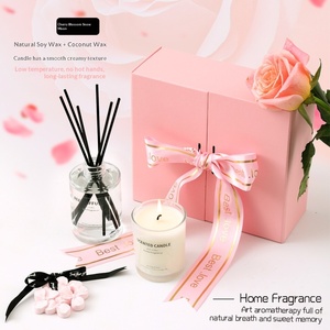 Vela Aromática Premium Hecha a Mano con Cera de Soya Natural y Aroma a Flor de Cerezo, Caja de Regalo, Pieza Decorativa, Set de Regalo para el Festival Qixi - Product Image 4