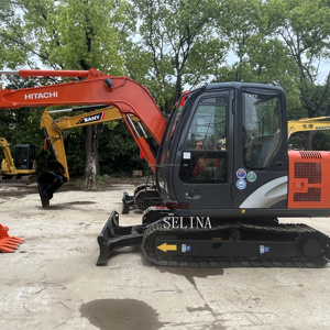 Excavatrice Hitachi Zx 60 d'occasion de 6 tonnes importée du Japon avec peu d'heures de travail - Product Image 2