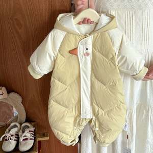 Traje de Esquí y Escalada Unisex 2025, Color Sólido, Grueso, Impermeable, de una Pieza, para Bebés - Product Image 3