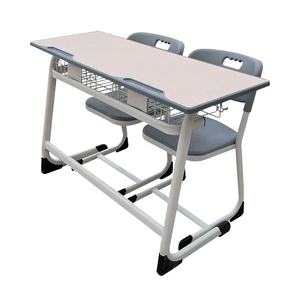 Escritorio Doble y Sillas para Estudiantes, Estilo Popular para Aulas - Product Image 1