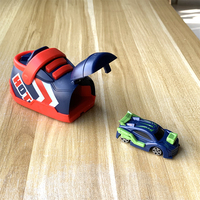 Nouvelle Arrivée : Voiture de Course à Catapulte à Quatre Roues pour Enfants, Modèle Léger, Design Chaussure de Course, Jouet
