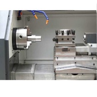 Offre Spéciale prenant en charge les machines de tour CNC à tourelle entraînée par contrôleur de mandrin