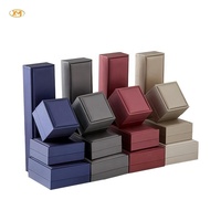 Vente en gros de boîte à bijoux de luxe personnalisée en cuir PU emballage de bijoux bracelet boucle d'oreille bracelet collier boîte à bague boîte à bijoux