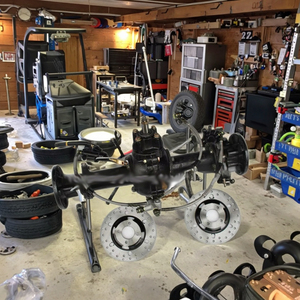 Motocicleta de cuatro <span class=keywords><strong>ruedas</strong></span> modificada casera, <span class=keywords><strong>Kart</strong></span>, ATV, diferencial, suspensión de transmisión del eje trasero, montaje de freno de disco de 55cm, acero nuevo - Product Image 4
