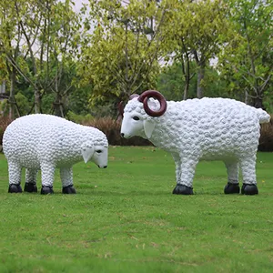 Simulación al aire libre Esculturas de paisaje Decoración Estatuas de fibra de vidrio Decoración de ovejas