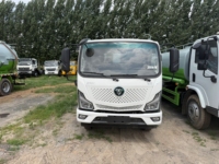 Camion compacteur de déchets municipaux 4x2 à système hydraulique silencieux avec élévateur de conteneurs à commande automatique