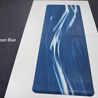 Tapis de yoga en PU de 4,5 mm d'épaisseur avec technologie de fixation des couleurs avancée et design contrasté pour le fitness et le Pilates