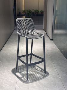 <span class=keywords><strong>Chaise</strong></span> de bar commerciale en PP de style moderne, tabouret de comptoir de cuisine <span class=keywords><strong>avec</strong></span> <span class=keywords><strong>dossier</strong></span>, <span class=keywords><strong>chaise</strong></span> de jardin extérieure en plastique – Vente directe usine - Product Image 4