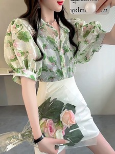 Camicia da donna estiva manica a bolle con stampa floreale ricamata da donna temperamento camicetta verde - Product Image 3