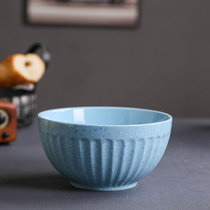 Tazón Redondo de Cerámica Estilo Americano Decorado con Flores Pequeñas Ecológico de Guangdong para Restaurante y Hogar para Arroz, Bocadillos y <span class=keywords><strong>Cereales</strong></span> - Product Image 2