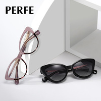 MM 81636 Lunettes de soleil polarisées de luxe 2 en 1 européennes et américaines, anti-lumière bleue, monture épaisse colorée, ensemble pour femmes TikTok