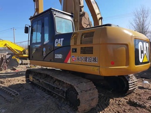 Excavadora Hidráulica de Orugas Usada Certificada de 2018, 20 Toneladas, Modelo 320D, Capacidad de la Cuchara de 1.2 m, 1000 Horas, Alta Calidad, Aprobada por CE/EPA - Product Image 4