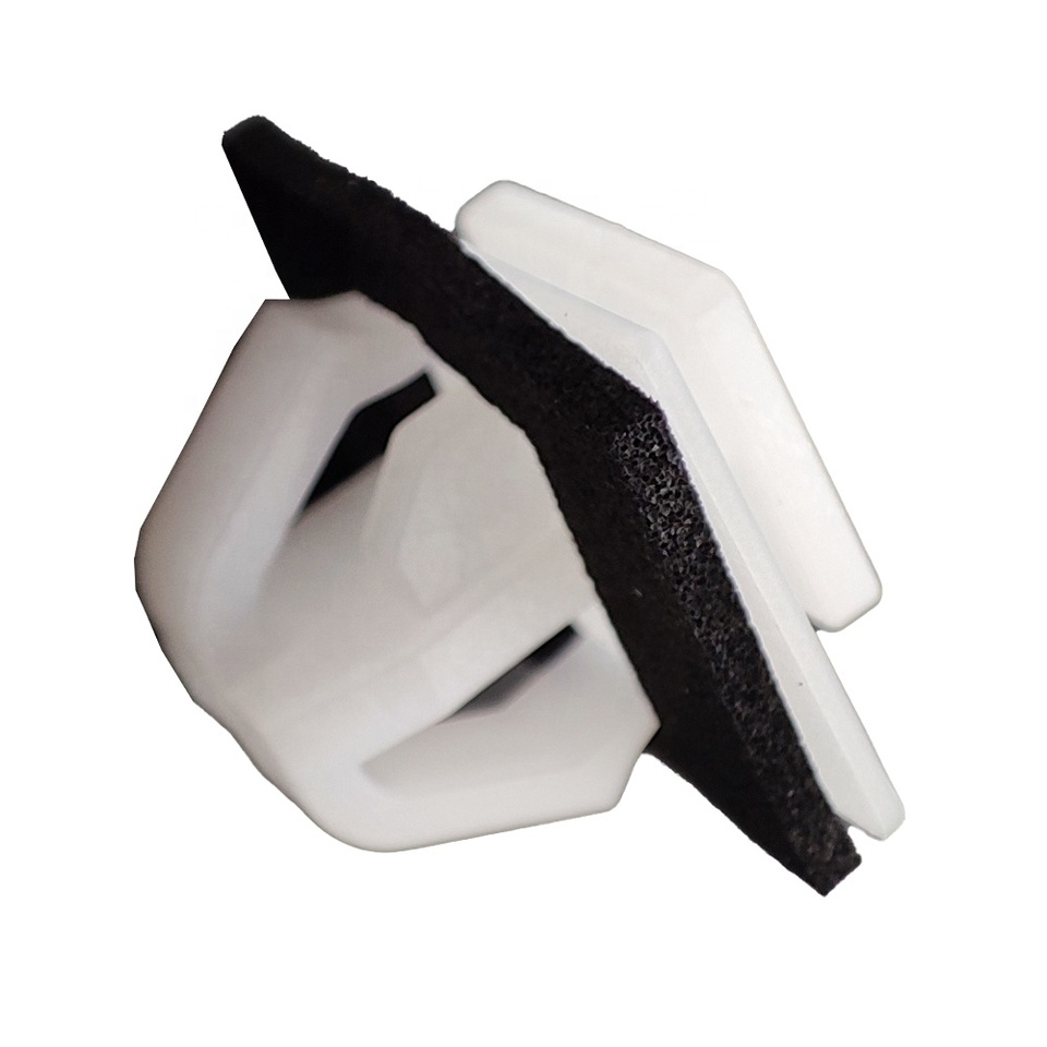 21136 C828 0867 Fasteners Moulding Clip For Hyundai