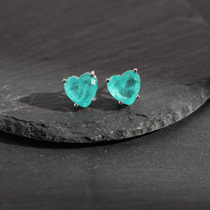 <span class=keywords><strong>Orecchini</strong></span> a cuore da 10 mm con tormalina Paraiba e smeraldo, squisiti, <span class=keywords><strong>per</strong></span> donna, gioielli <span class=keywords><strong>per</strong></span> piercing al trago, regalo di Natale - Product Image 2