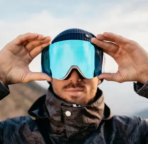 Sıcak şık polarize Snowboard gözlükleri gözlük özel kayak gözlüğü spor çift katmanlı kayak gözlüğü kar kayak gözlüğü