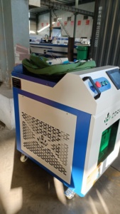 Máquina de Soldadura Láser de Fibra CORAL 1500W 2000W 3000W Portátil 3 en 1 con Fuente Raycus Max, Soldadora de Metal CNC, Nueva Industrial de Alta Potencia con Certificación CE - Product Image 3