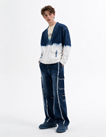 Ensemble veste kimono en jean tie-dye à boutons chinois et jean cargo à jambes larges à bords bruts