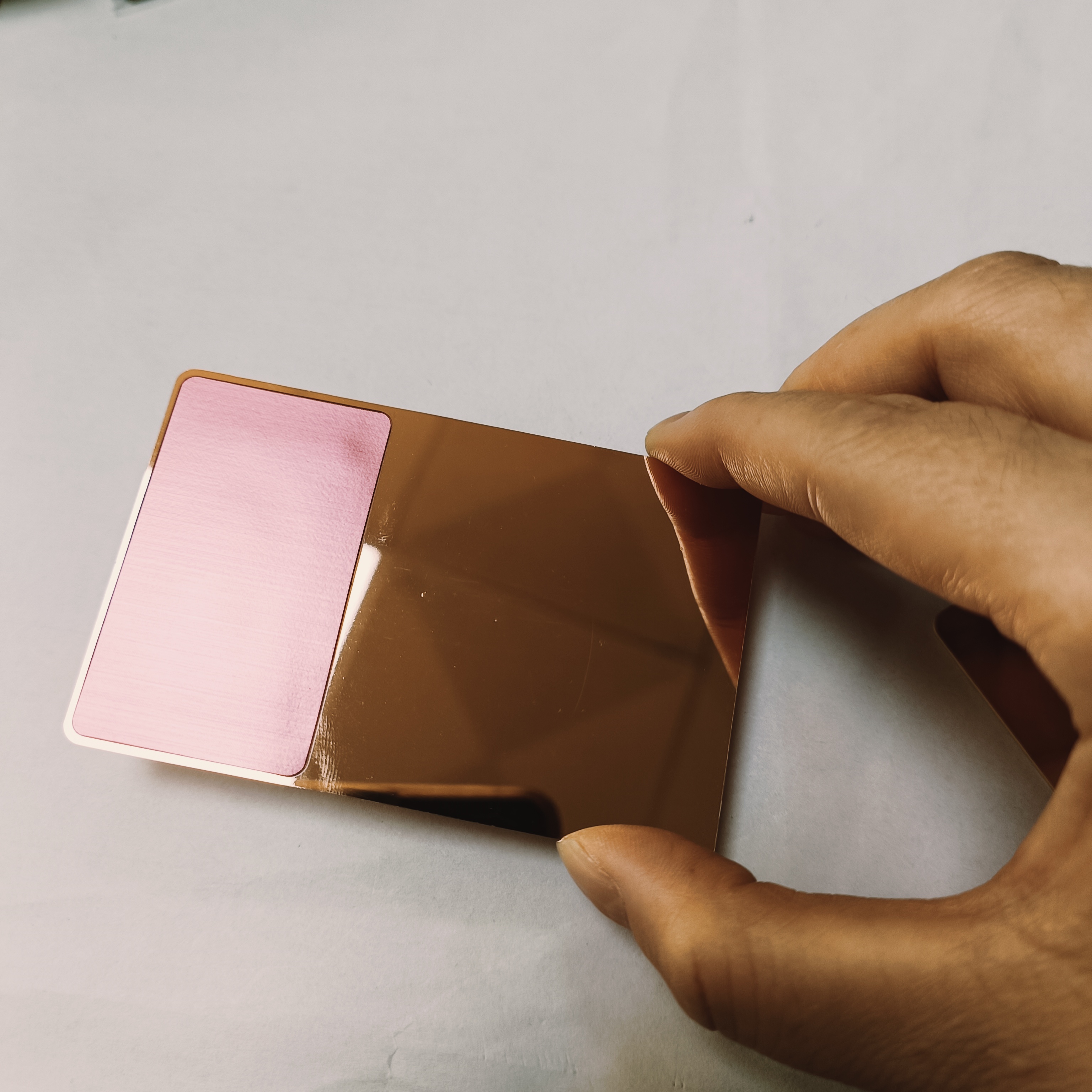 espejo oro rosa con rectángulo