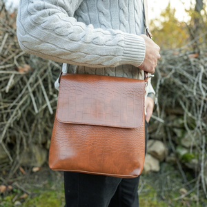 Sac bandoulière en cuir véritable marron, motif alligator, fermeture éclair, sangle amovible, style vintage, unisexe, usage quotidien - Product Image 1