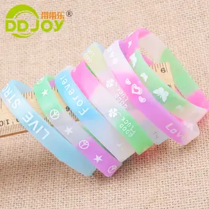 Events Festival Waterproof Debossed Printing Cheap Rubber Plastic Bracelet Custom Logo Silicone Wristband