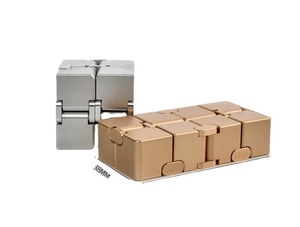 ของเล่นนิ้วมือแบบปรับแต่งได้ - ลูกบาศก์อินฟินิตี้โลหะแข็งแรงพิเศษเพื่อคลายความเครียดและความวิตกกังวล ของขวัญสุดพิเศษสำหรับผู้ที่ชื่นชอบสัมผัส - Product Image 4