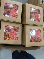 Boîte à fleurs en rose marron chaud, décoration de cadre photo pour fleurs éternelles. Vente directe d'usine, livraison à votre porte.