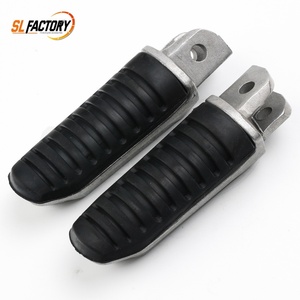 Pedane Posteriori per Moto Adatte a Suzuki Hayabusa GSX1300R 99-12, GSX650 08-12, GSX1400 02-08, V-Strom 1000 <span class=keywords><strong>DL650</strong></span> Tutti gli Anni - Product Image 6