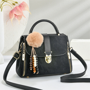Borsa Quadrata alla Moda per Donna, Prezzi All'Ingrosso Convenienti, Ultimi Design Eleganti - Product Image 1
