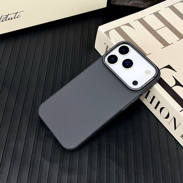 Ultra Thin Camera Height Enhancing Lens Suitable for iPhone 17 16 15 14 Pro Max Matte Solid Color Series Phone case