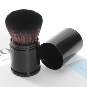 Pinceaux de maquillage portables rétractables <span class=keywords><strong>pour</strong></span> le visage – Pinceau Kabuki de voyage <span class=keywords><strong>pour</strong></span> fond de teint, fard à joues, <span class=keywords><strong>bronzer</strong></span>, estompage, liquides et crèmes - Product Image 3