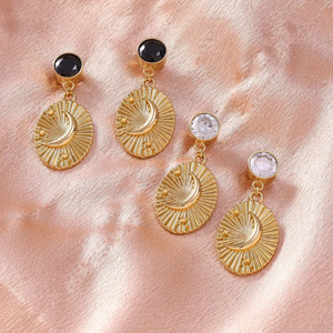 Boucles d'oreilles rétro en acier inoxydable 304, or, design en forme de lune tridimensionnel, pour femmes, port quotidien, bijoux élégants et tendance - Product Image 1