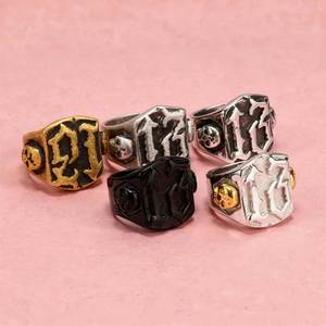 Herrenring aus Edelstahl mit Dominantem Totenkopf-Design, Modischer Geisterkopf-<span class=keywords><strong>Ring</strong></span> - Product Image 1