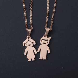 Collana con Ciondolo Personalizzato in Acciaio Inossidabile Placcato Oro 18K, Vendita all'Ingrosso - Product Image 4