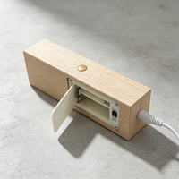 Base de exhibición LED de madera para pilas AAA con botón táctil + interruptor de palanca, iluminación blanca cálida, estilo con ranura y sin ranura para placa acrílica