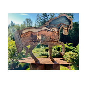 Art de cheval en bois superposé 3D, décoration rustique artisanale ou cadeau pour les amateurs de chevaux - Product Image 4
