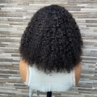 Perruque YWhair en cheveux humains bouclés coupe pixie, fabriquée à la machine, sans lacet, double épaisseur, style bob, en cheveux vierges, pour femmes noires