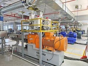 PA6 블랙 재활용 나일론 원료 유리 섬유 무료 사출 성형 PA6 원료 부문 - Product Image 4