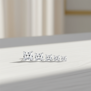 Pendientes Clásicos de Zirconia Cúbica con Corte Princesa de 3 mm, Chapados en Rodio, Aleación, Unisex, Joyería para Regalo - Product Image 2